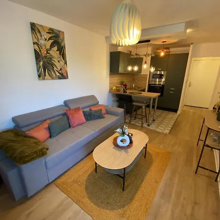 Le Jungle : T2 Avec Jardin Et Jacuzzi Apartmán