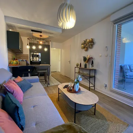 Le Jungle : T2 Avec Jardin Et Jacuzzi Apartmán *